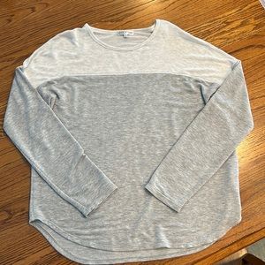 Womens xl top fitz and Eddie